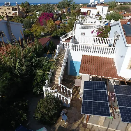 Vilă Coral Cypria Coral Bay Villas Peyia
