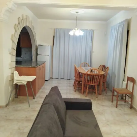 Vilă Coral Cypria Coral Bay Villas *