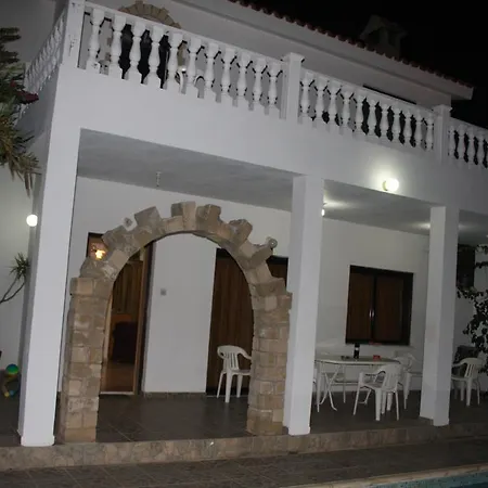Villa Coral Cypria Coral Bay Villas *