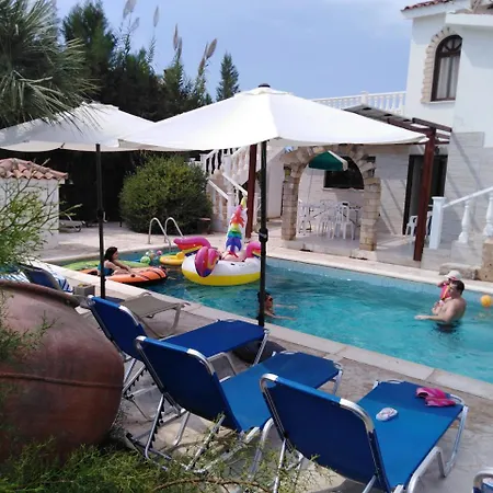 Villa Coral Cypria Coral Bay Villas *